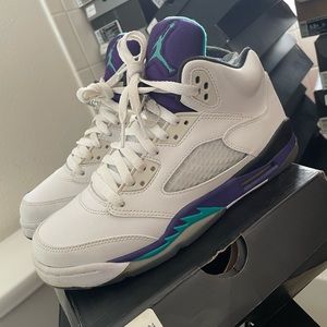 Air Jordan Retro 5 “grape”